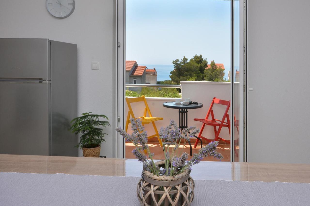 Apartment Wild Rose Подстрана Экстерьер фото