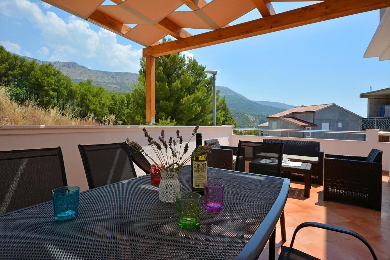 Apartment Wild Rose Подстрана Экстерьер фото